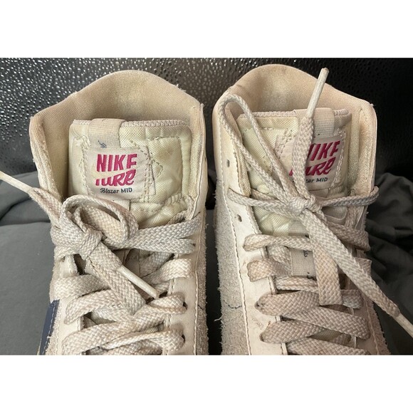 Nike Blazer Mid 77 Athletic‎ Basketball Sneaker Boys 4Y White FB9125-100 - Picture 5 of 10